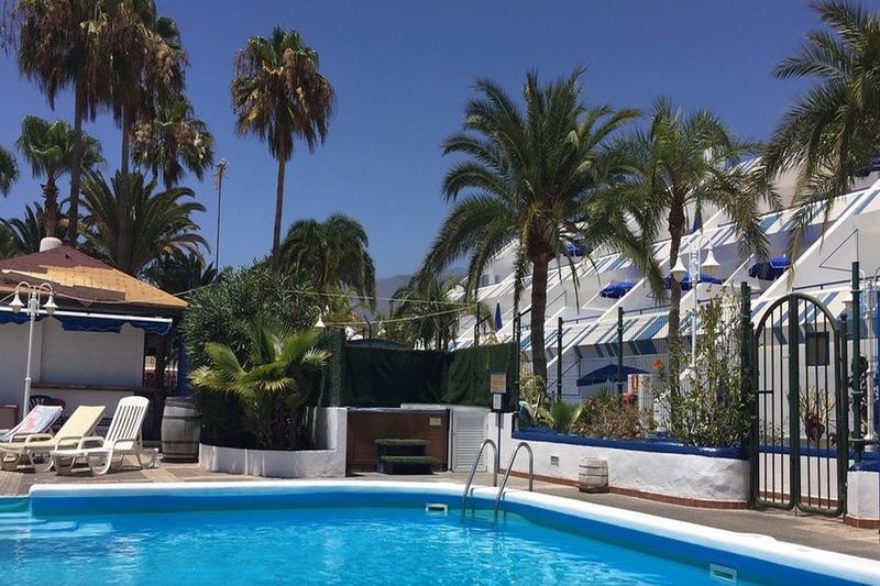 Apartamentos Puerto Colon Club 아데제 외부 사진